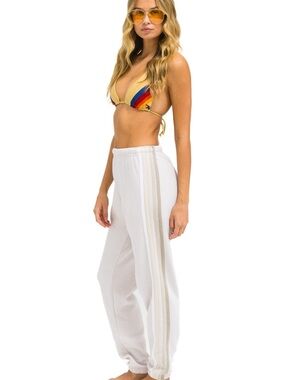 5 Stripe sweatpants in DOVE color